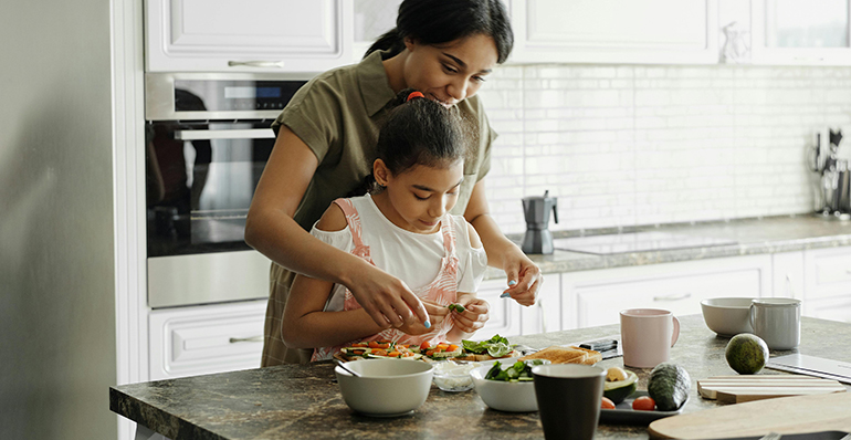 ¿Cuáles son las vitaminas más importantes que necesitan los niños?